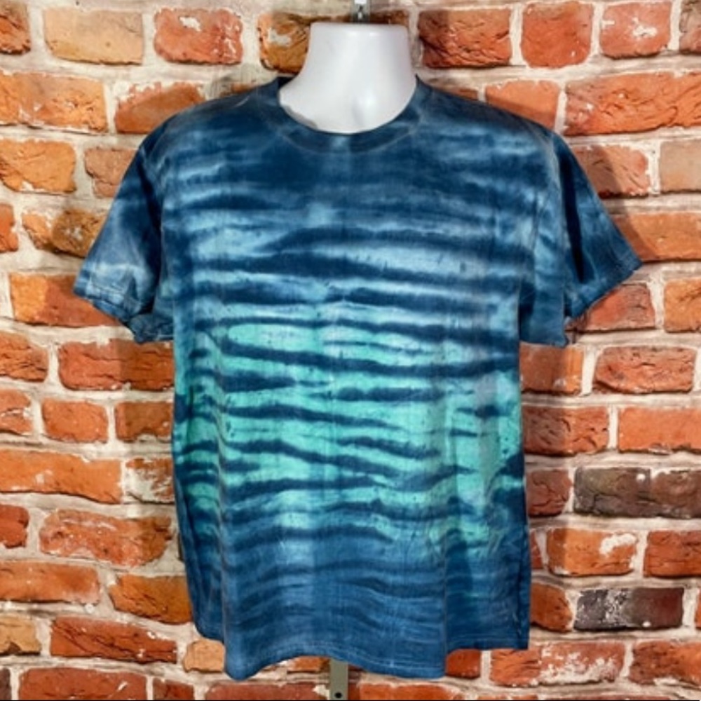vintage 90s tie dye Freeze shirt - sz L - emo indie grunge surf skater hippie
